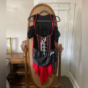 Halloween Express - pirate dress